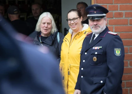 Feuerwehr Norderbrarup erhält Mehrzweckfahrzeug – Bild 7