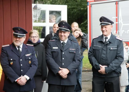 Feuerwehr Norderbrarup erhält Mehrzweckfahrzeug – Bild 15