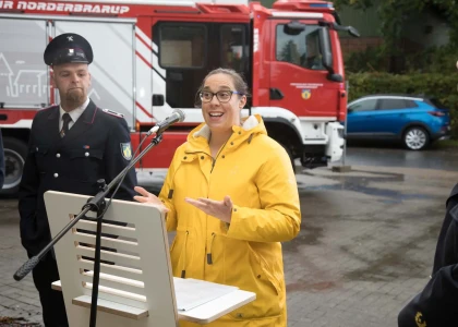 Feuerwehr Norderbrarup erhält Mehrzweckfahrzeug – Bild 43